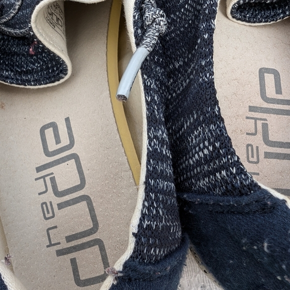 Hey Dude Womens Wendy Sox sz 8 Blue GUC - Picture 5 of 6